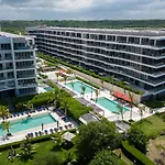 Apartment Next To The Beach